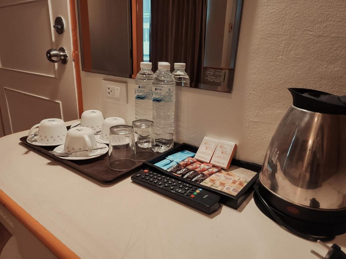 Asia Grand Hotel Hatjaj Kültér fotó