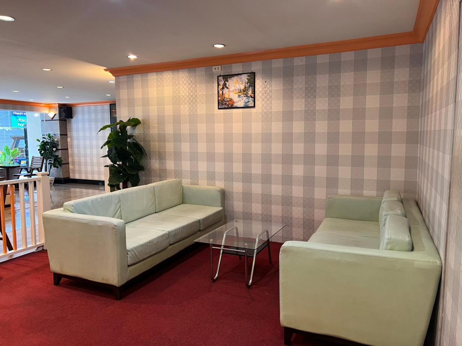 Asia Grand Hotel Hatjaj Kültér fotó